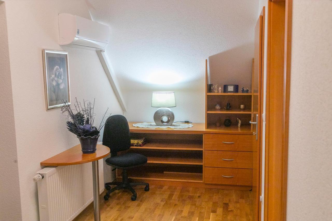 Holiday Home Villa Sara Bihać エクステリア 写真