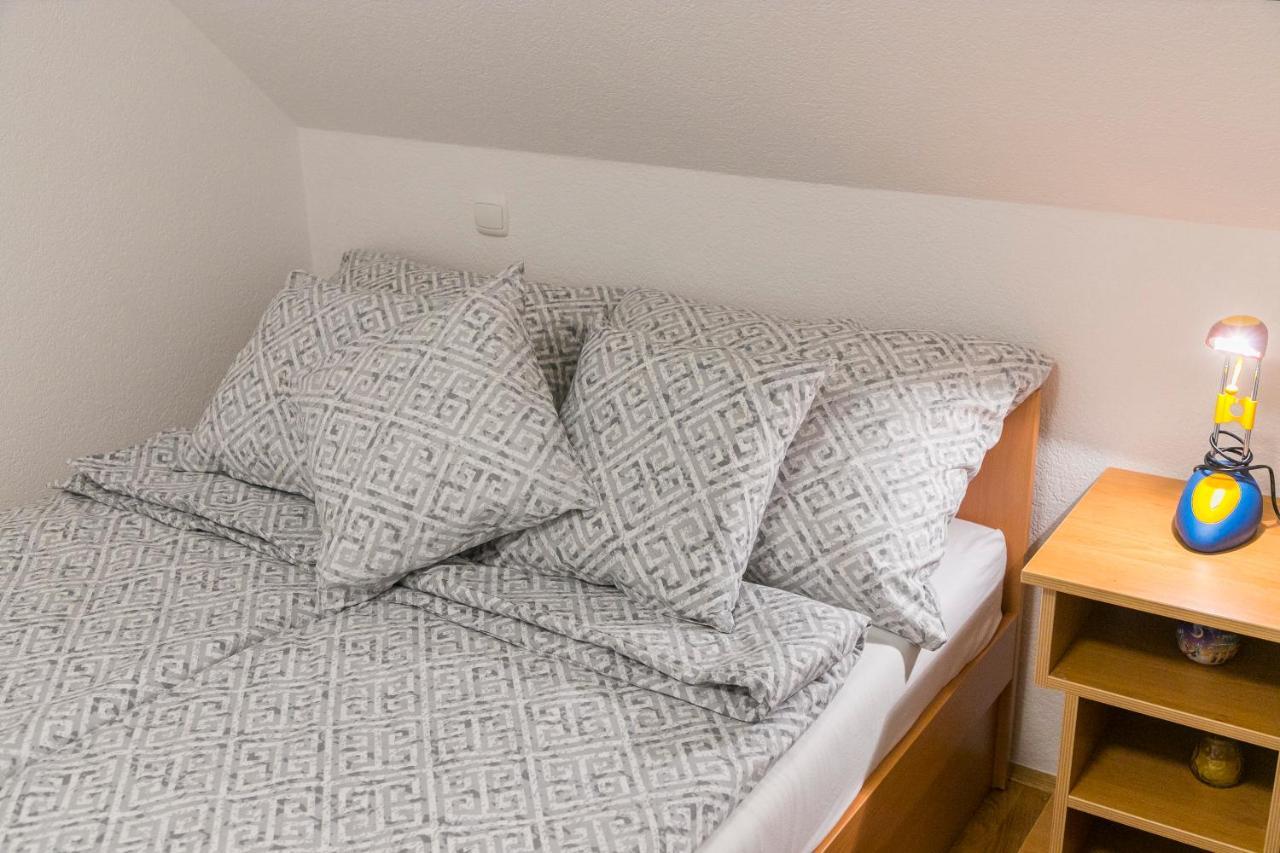Holiday Home Villa Sara Bihać エクステリア 写真