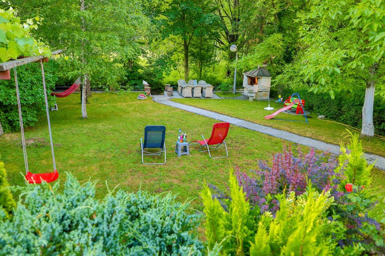 Holiday Home Villa Sara Bihać エクステリア 写真